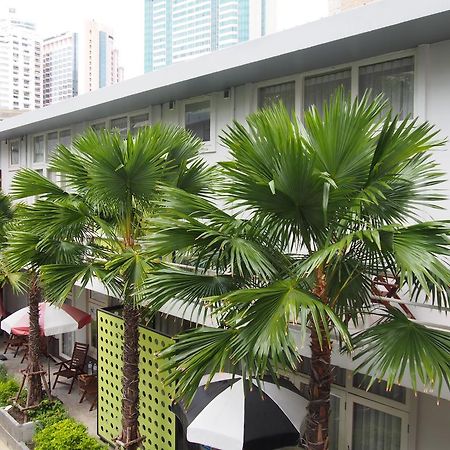 Retroasis Hotell Bangkok Exteriör bild