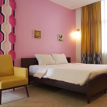 Retroasis Hotell Bangkok Exteriör bild