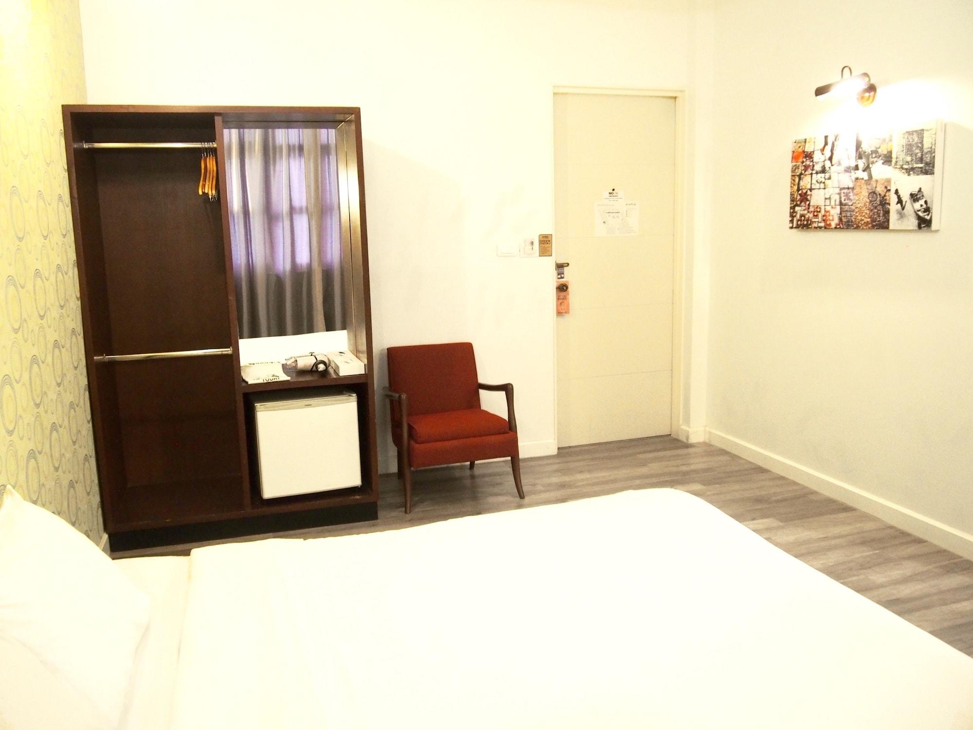 Retroasis Hotell Bangkok Exteriör bild
