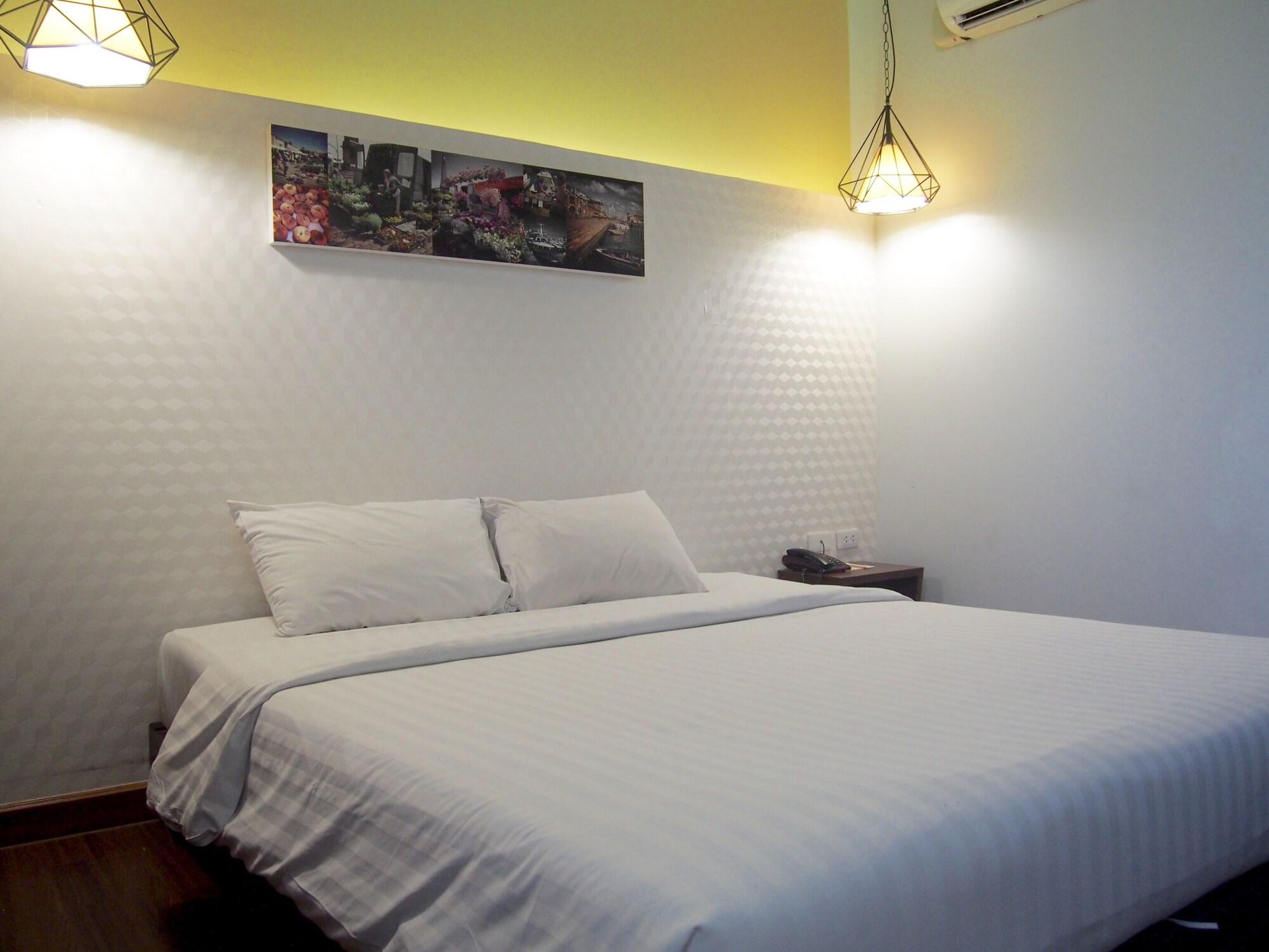 Retroasis Hotell Bangkok Exteriör bild